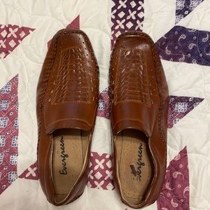Brown pair of shoes size 9 used just twice good condition